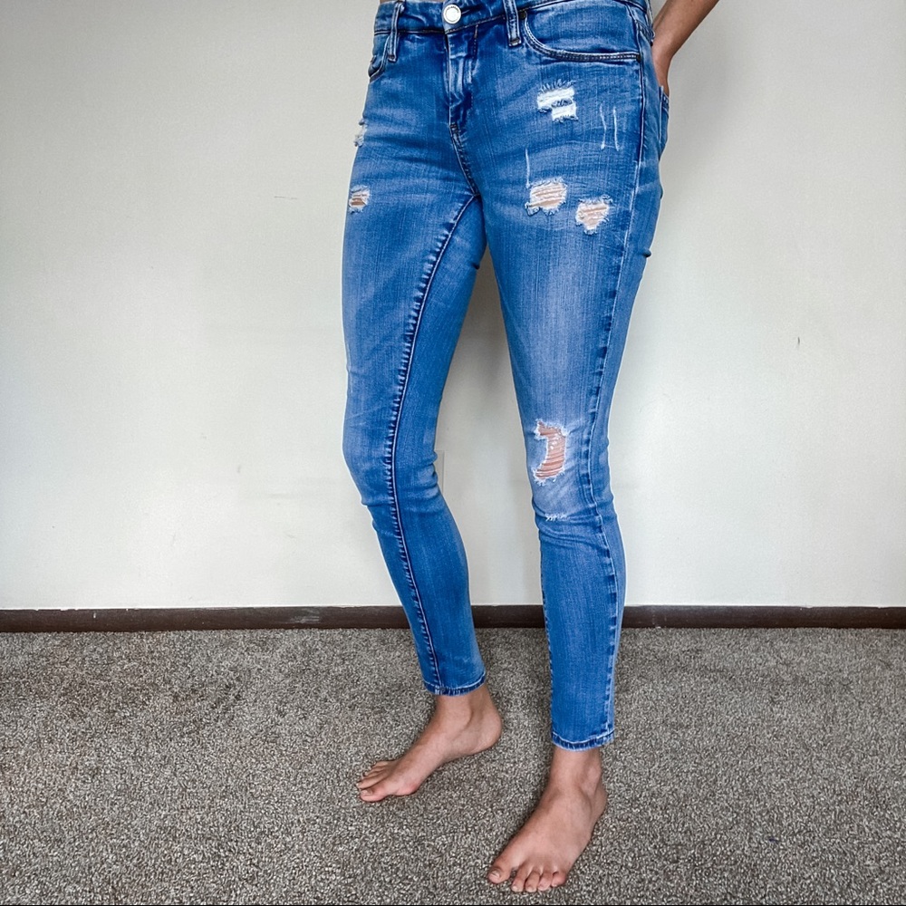 BlankNYC Distressed Skinny Jeans Womens size 27
